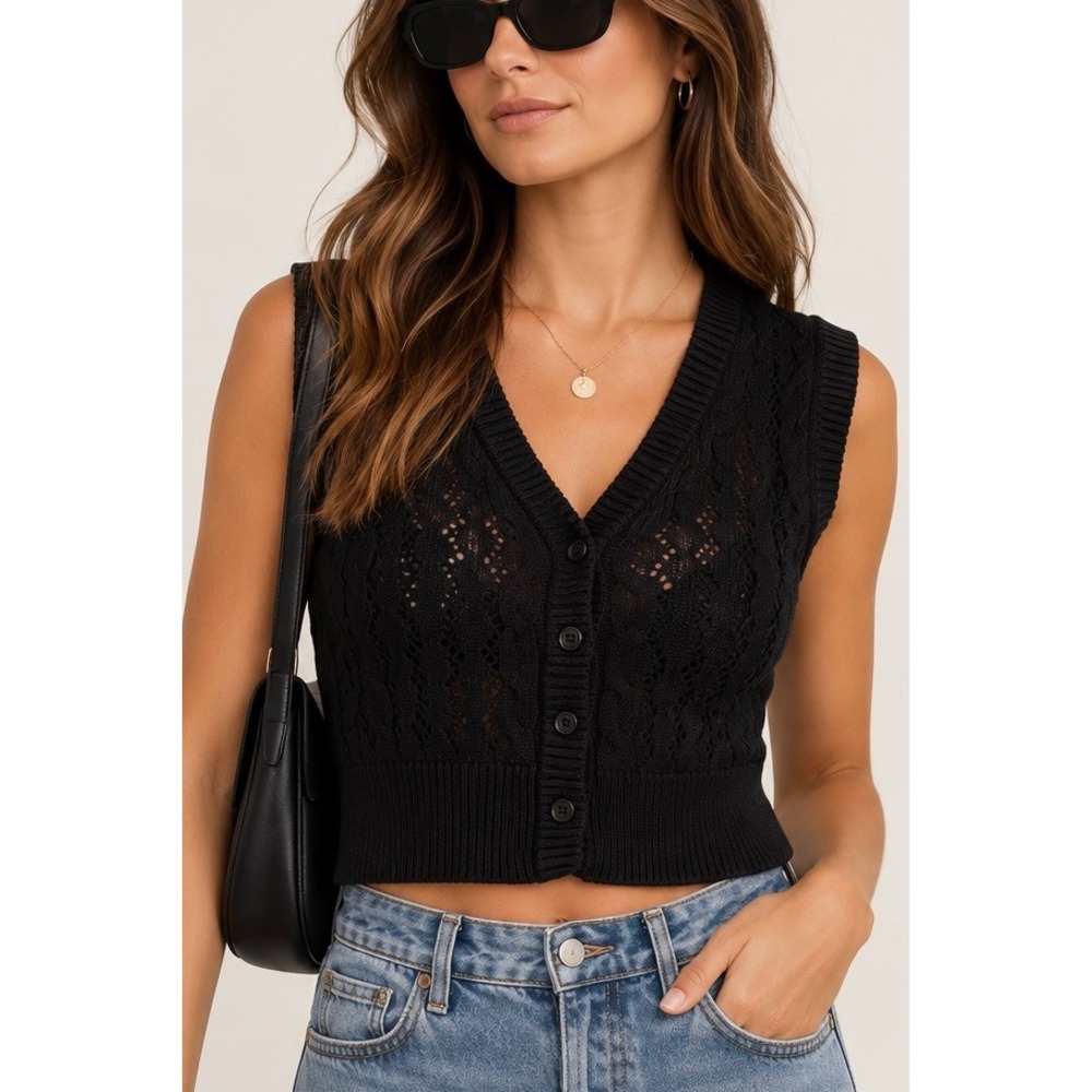 L.A. Hearts | Cropped Cable Knit Sweater Vest | M | Black | Pointelle V-Neck
